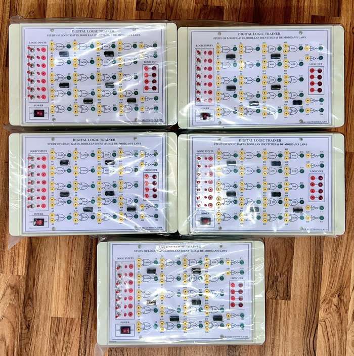 4-Bit Shift Register Trainer Kit